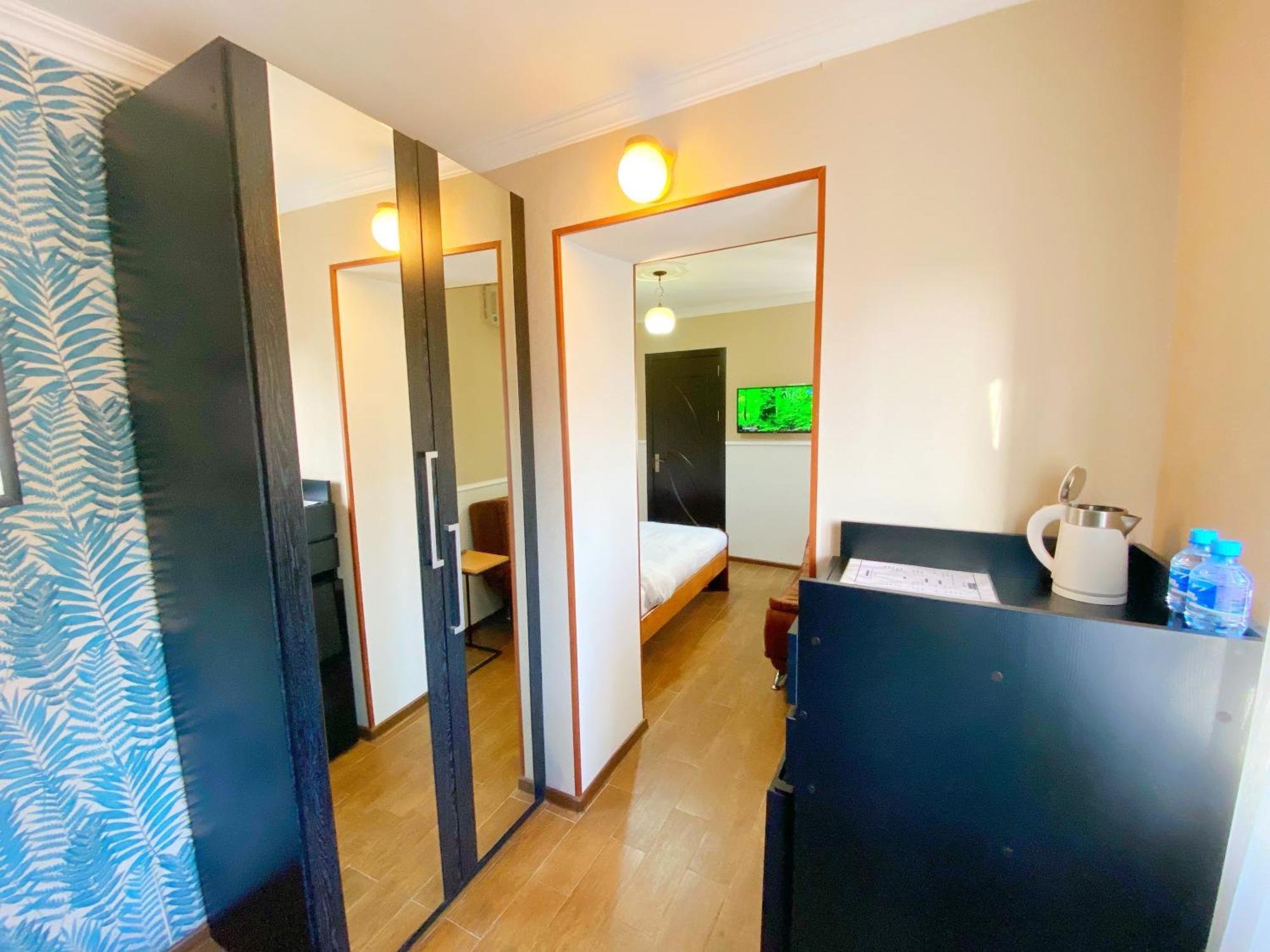 Hotel Orange Κουτάισι Εξωτερικό φωτογραφία