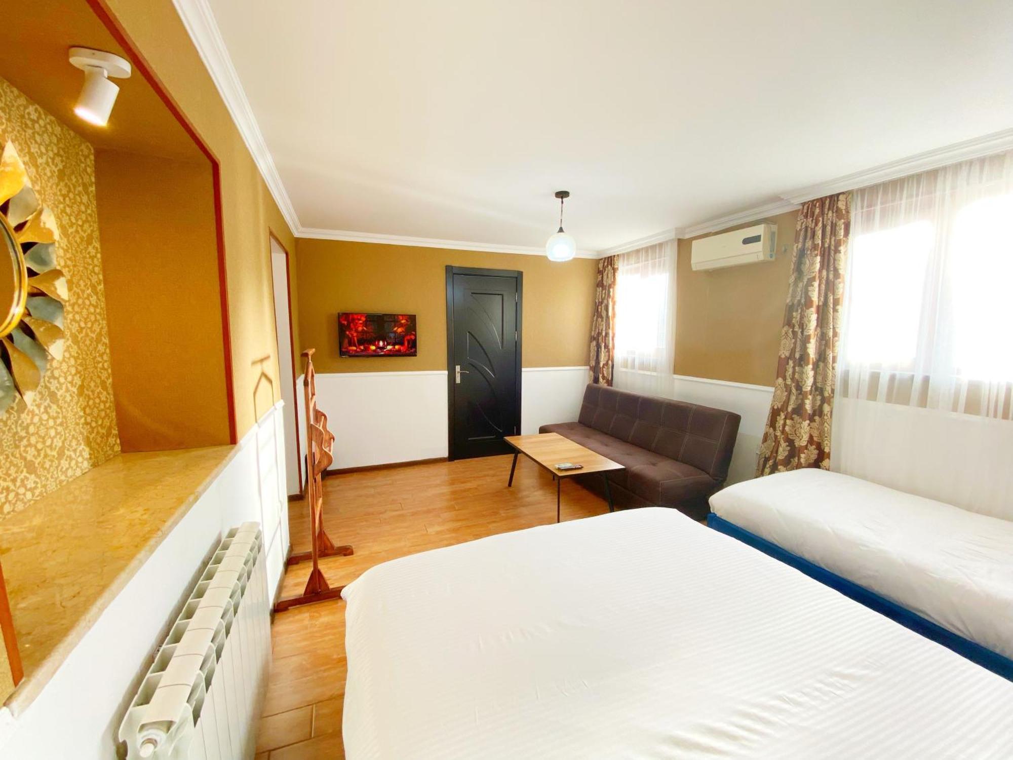 Hotel Orange Κουτάισι Εξωτερικό φωτογραφία