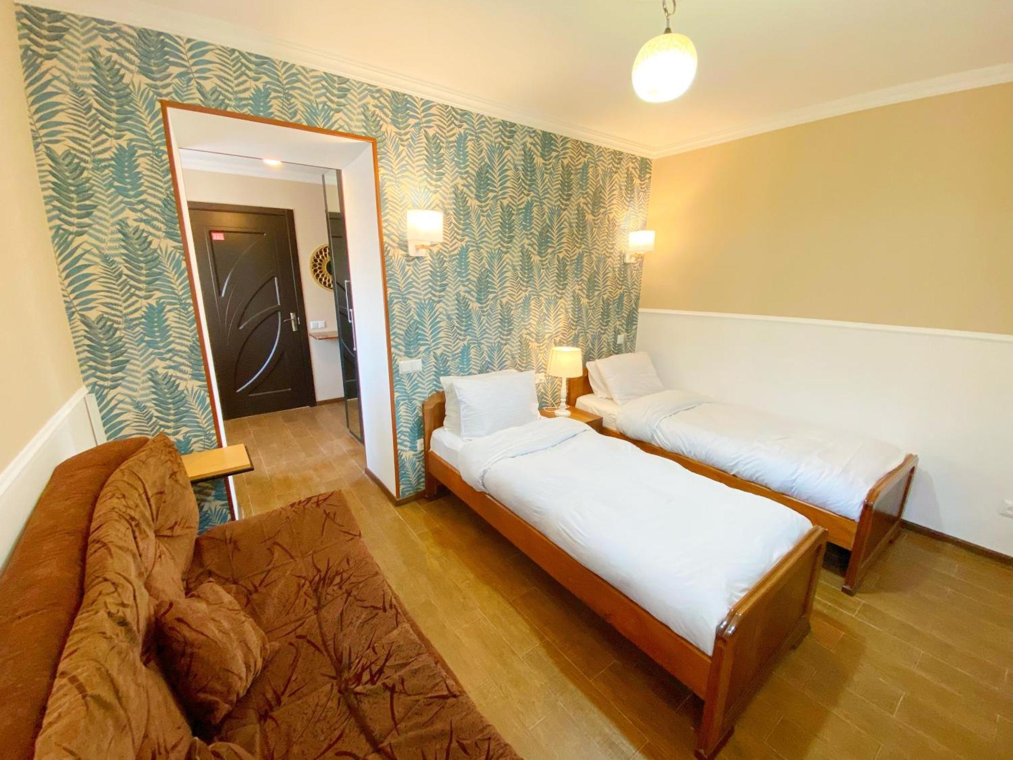 Hotel Orange Κουτάισι Εξωτερικό φωτογραφία