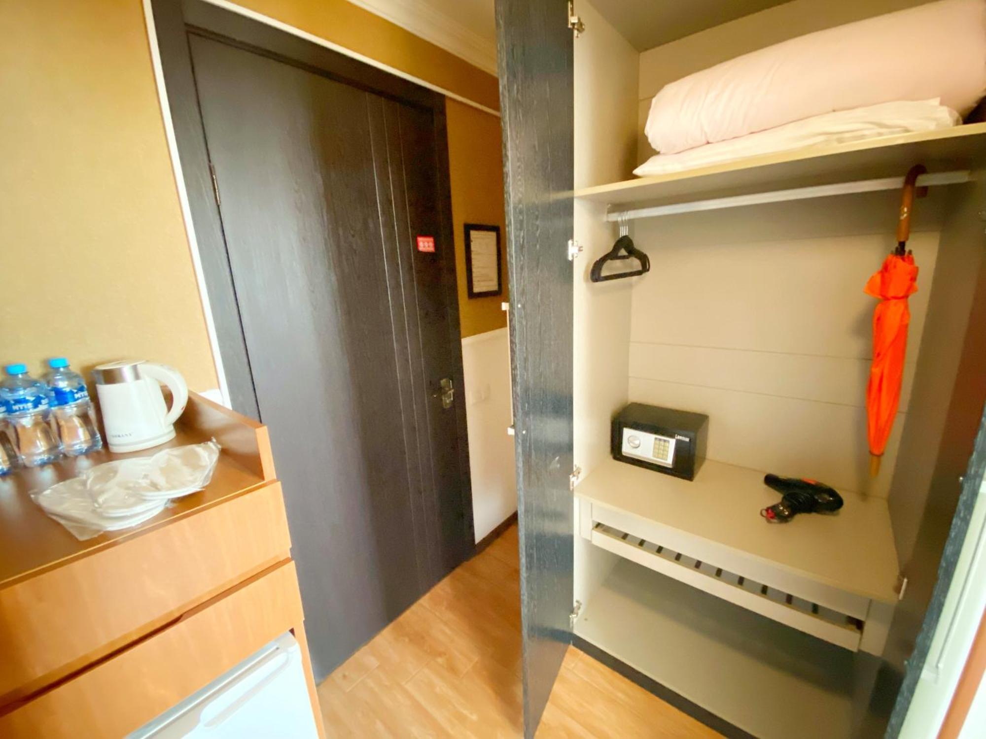 Hotel Orange Κουτάισι Εξωτερικό φωτογραφία