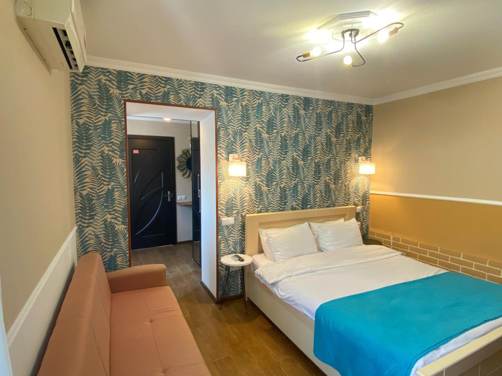Hotel Orange Κουτάισι Εξωτερικό φωτογραφία