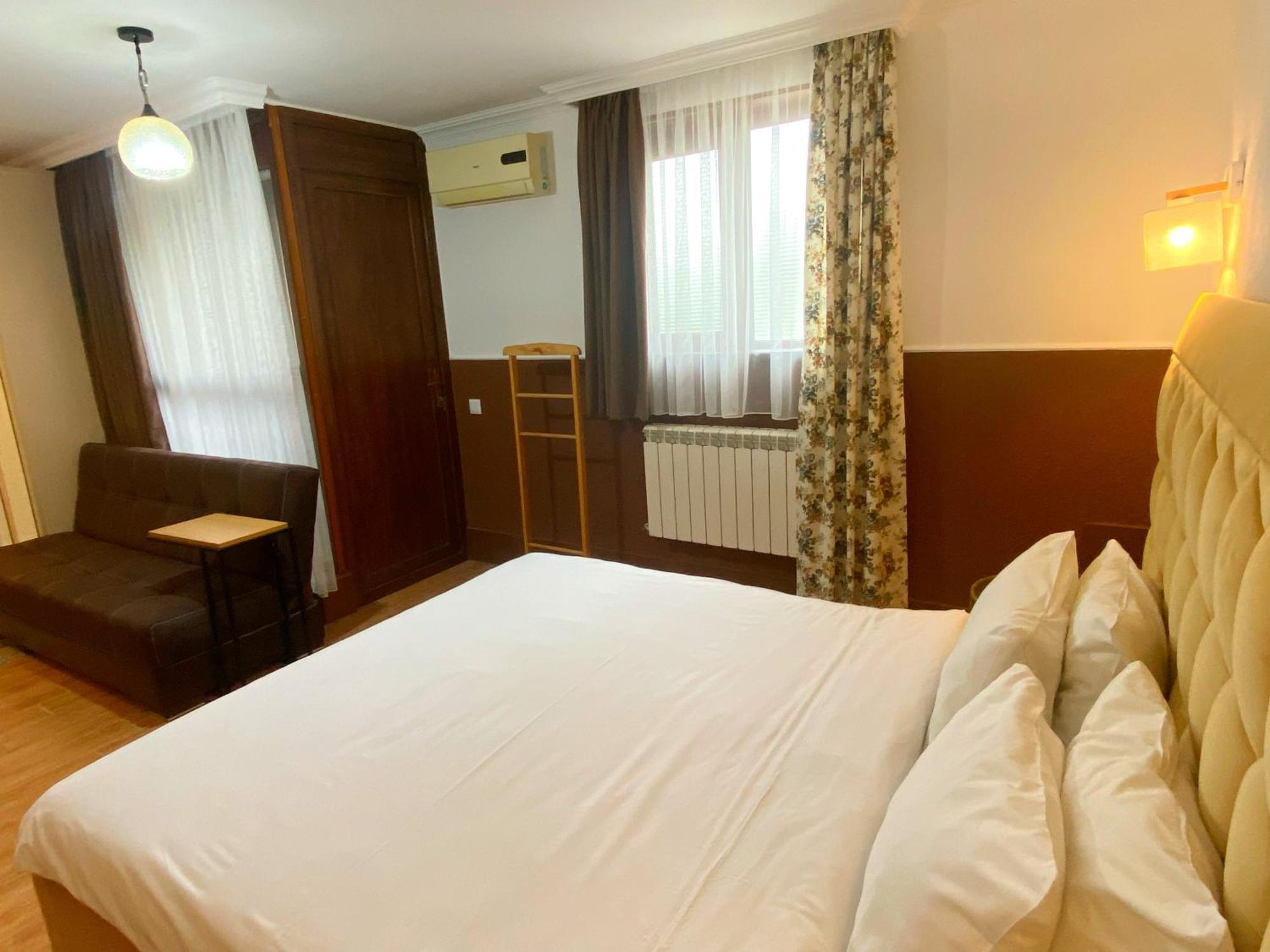 Hotel Orange Κουτάισι Εξωτερικό φωτογραφία